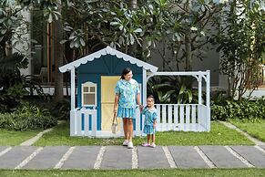 Welcome World Beachfront Resort