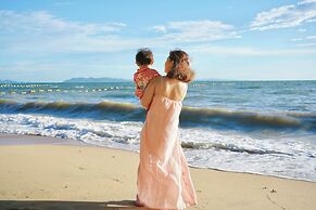 Welcome World Beachfront Resort
