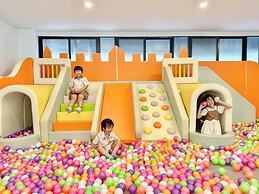 Welcome World Beachfront Resort