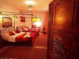 Luxury Riad Mounia
