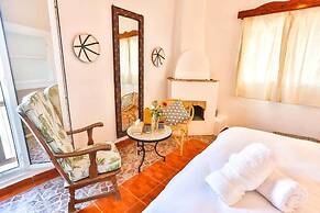 Luxury Riad Mounia