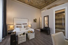 Arenula Suites