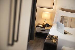 Arenula Suites