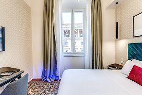 Arenula Suites