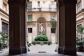 Arenula Suites