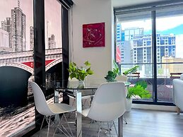 Aura on Flinders Serviced Apartments