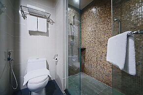 Hotel Sixty3