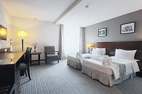 Hotel Sixty3