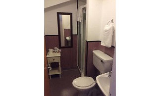 Oaklands B&B