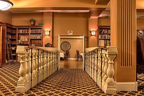 Grant Hall Hotel