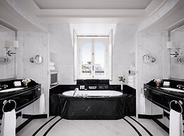 The Peninsula Paris