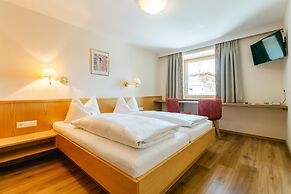 Hotel Huberhof