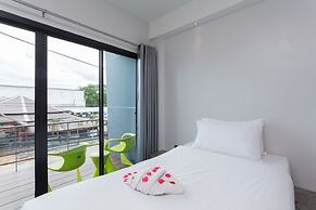 Riverside Hotel