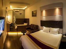 Avantgarde Hotel