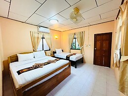 Family House Resort