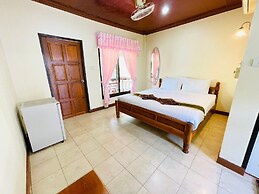 Family House Resort