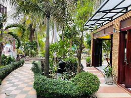 Family House Resort