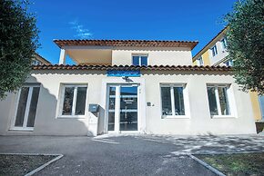 Comfort Aparthotel Aix Le Tholonet