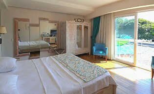 Dedeminn Marina Hotel