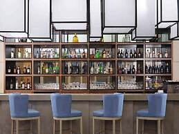 The Grove Suites by Grand Aston