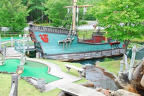 Atlantic Eyrie Lodge