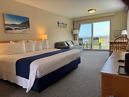Atlantic Eyrie Lodge
