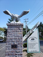 Atlantic Eyrie Lodge