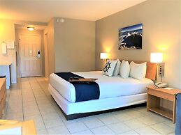 Atlantic Eyrie Lodge
