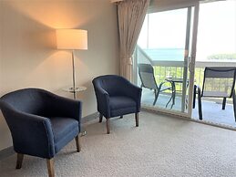 Atlantic Eyrie Lodge