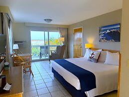 Atlantic Eyrie Lodge