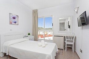 Hostal Molins Park