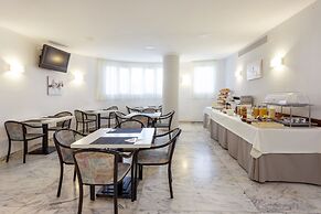 Hostal Molins Park