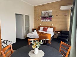 Caboolture Riverlakes Motel