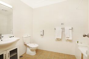 Caboolture Riverlakes Motel