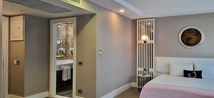 Mia Berre Hotels