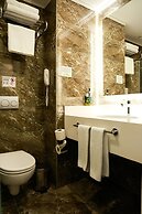 Mia Berre Hotels
