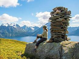 Arctic Panorama Lodge