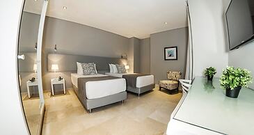 Hotel OZ Grand