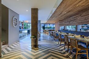 Hotel OZ Grand