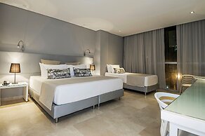Hotel OZ Grand