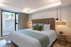 Hotel OZ Grand
