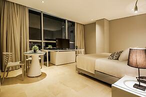 Hotel OZ Grand