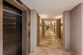 Hotel OZ Grand