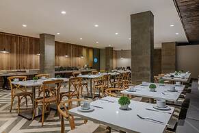 Hotel OZ Grand