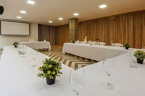 Hotel OZ Grand