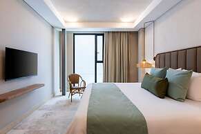Hotel OZ Grand