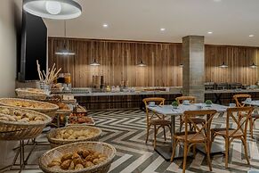 Hotel OZ Grand