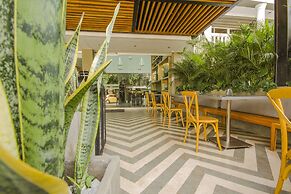 Hotel OZ Grand