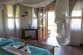 Hakusembe River Lodge