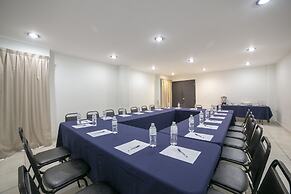 Hotel Rs Suites